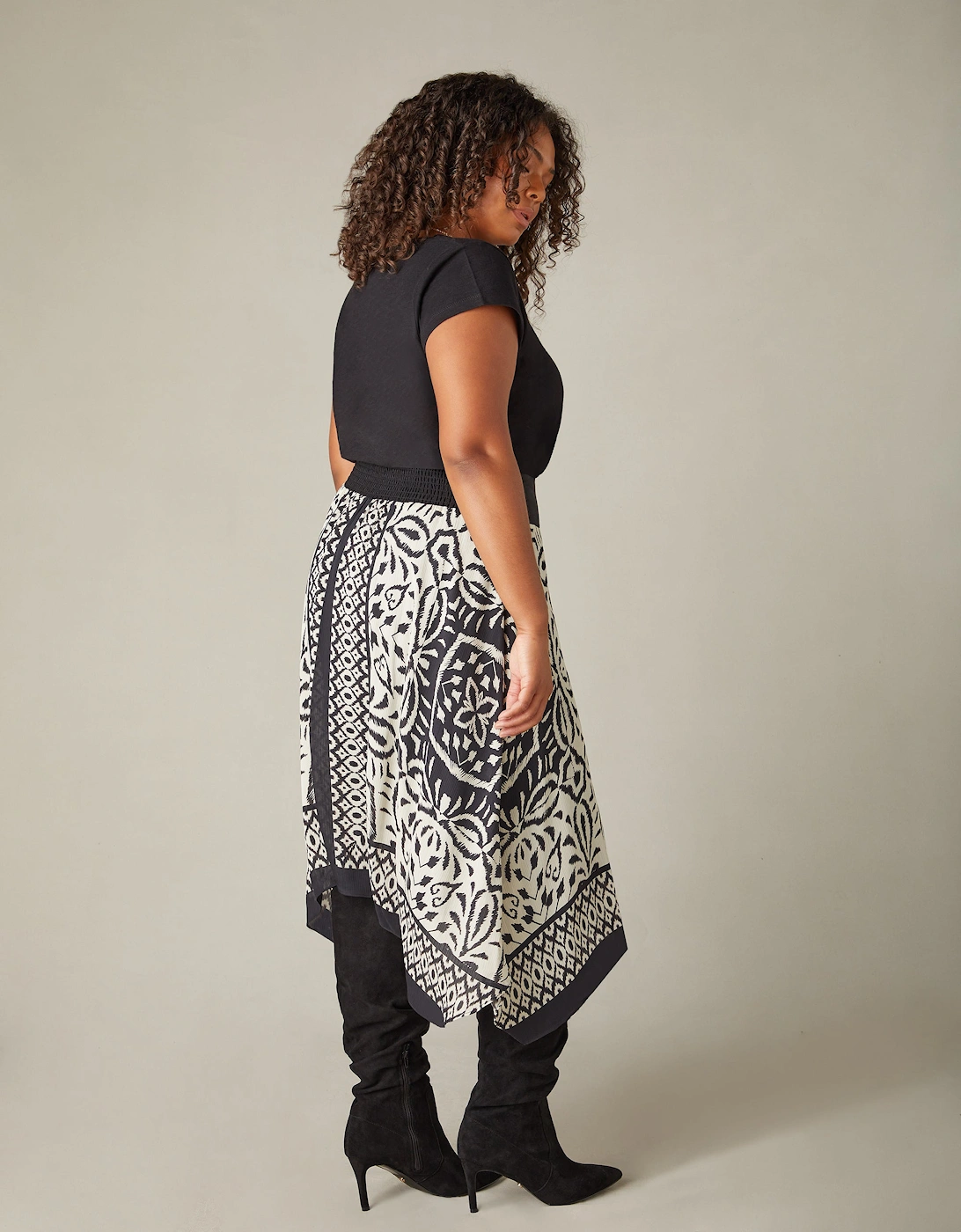 Mono Placement Print Hanky Hem Skirt