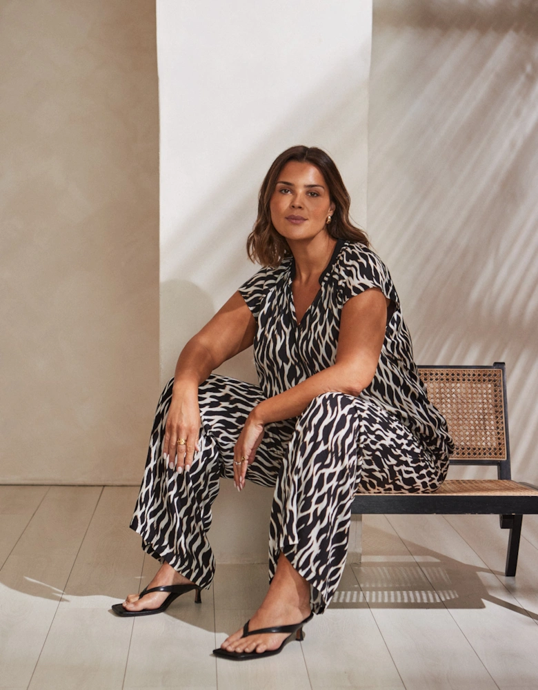 Mono Print Wide Leg Trouser