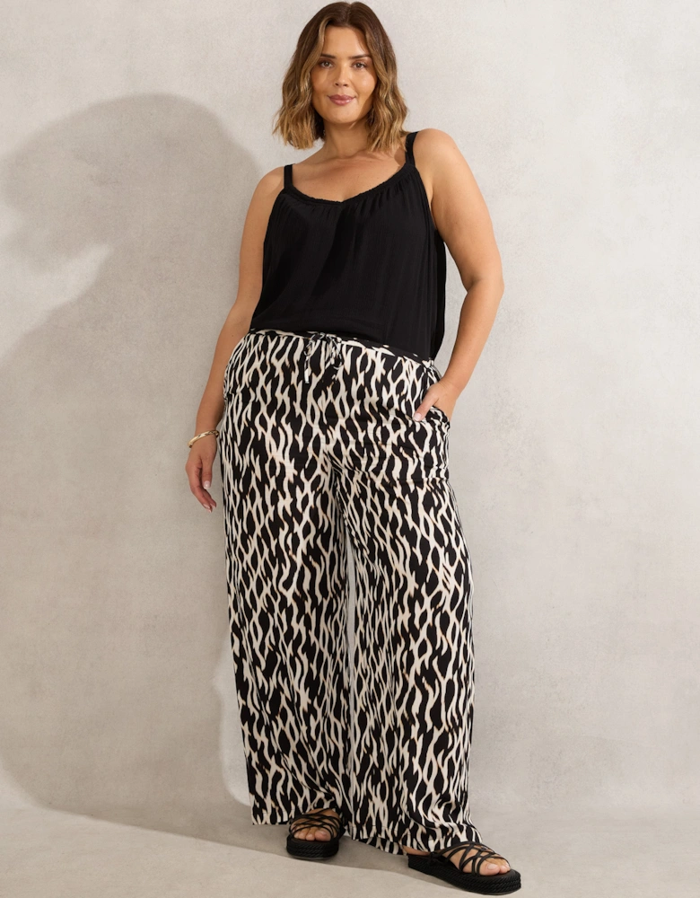 Mono Print Wide Leg Trouser
