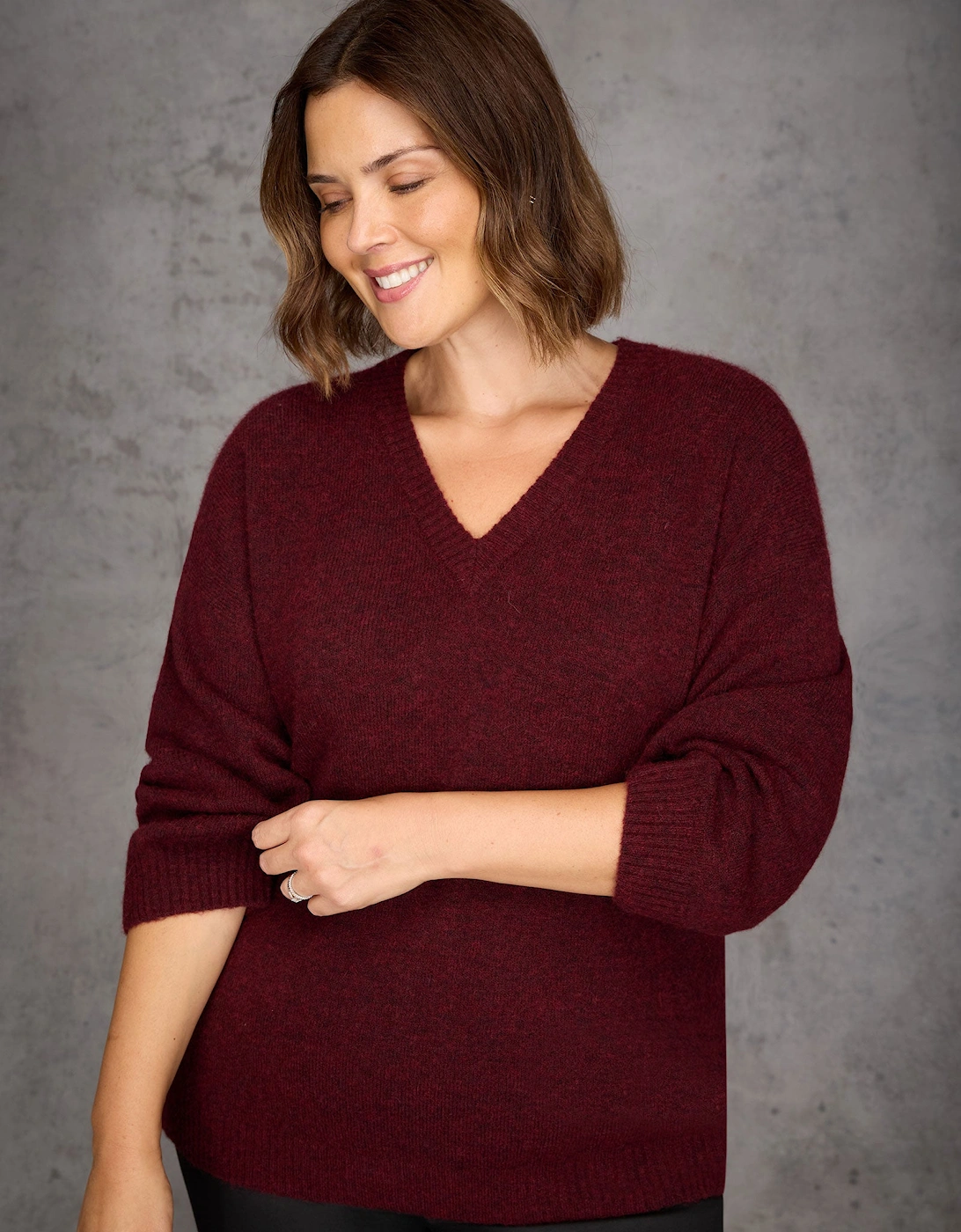 Burgundy V Neck Jumper With Wool and Alpaca