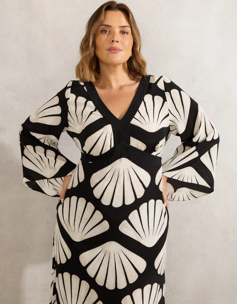 Petite Black Shell Print Flared Sleeve Midaxi Dress