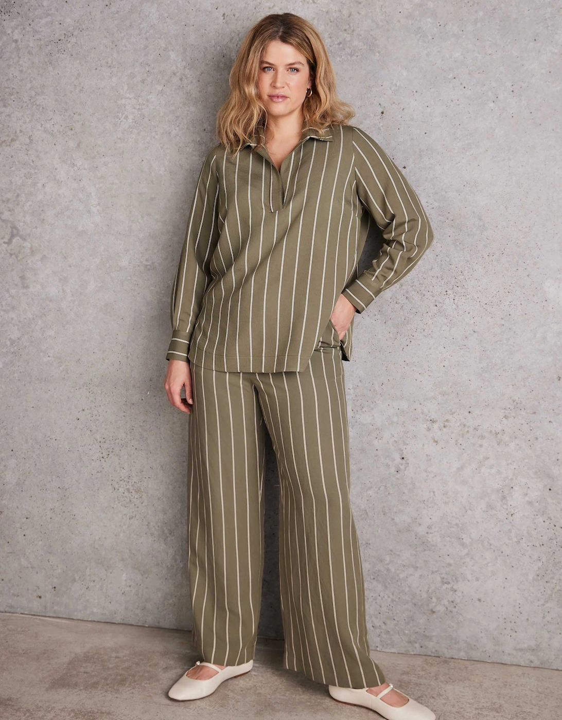 Petite Khaki Striped Wide Leg Belted Trouser