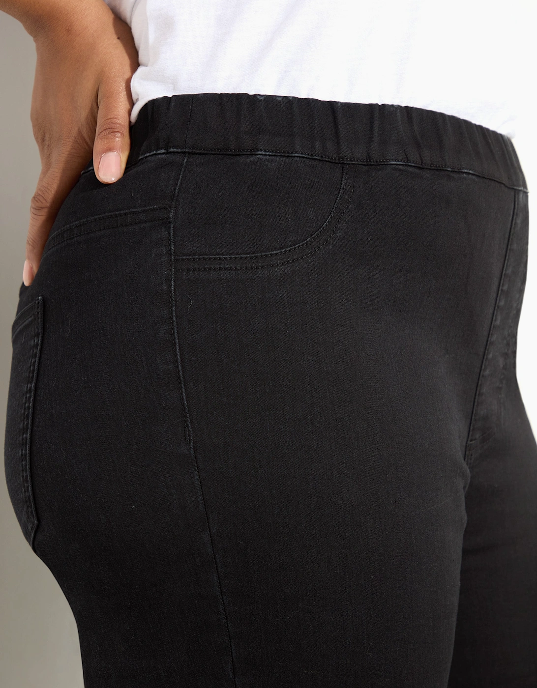Black Denim Jegging
