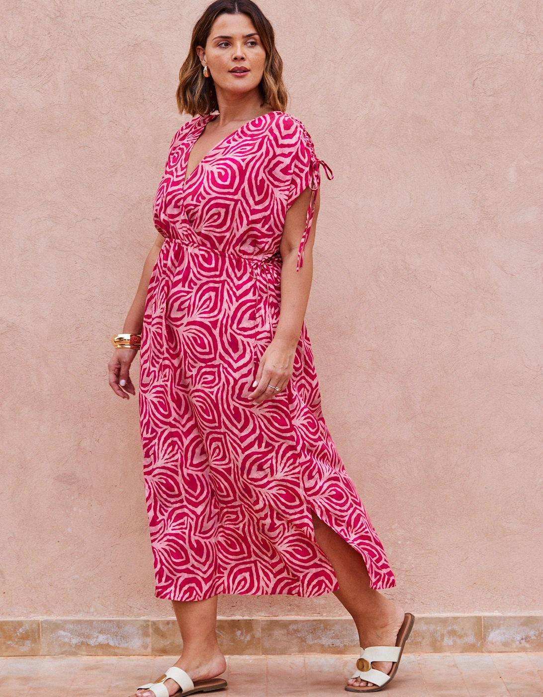 Pink Abstract Print Gathered Sleeve Midi Dress