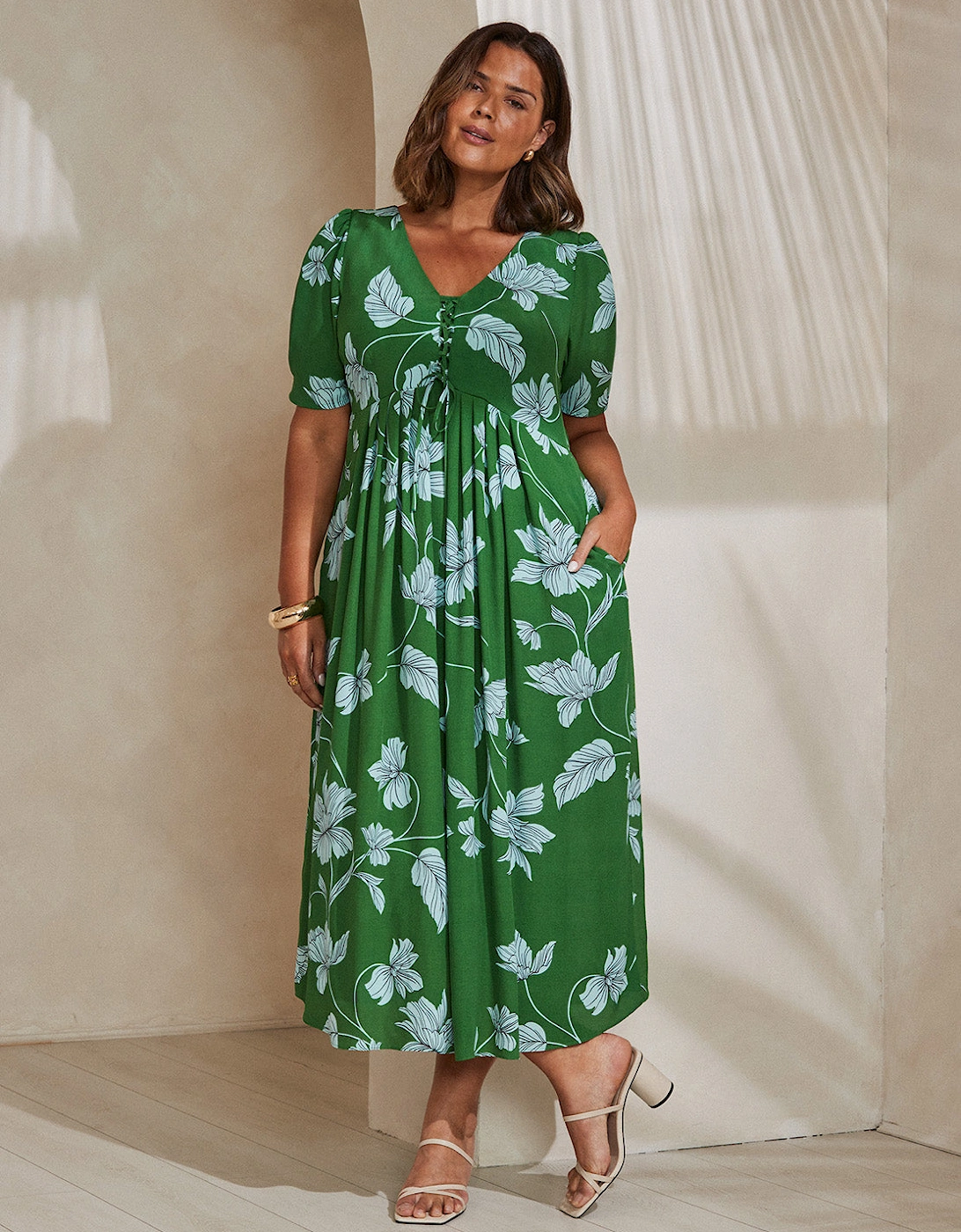 Green Floral Print Short Sleeve Lace Up Dress