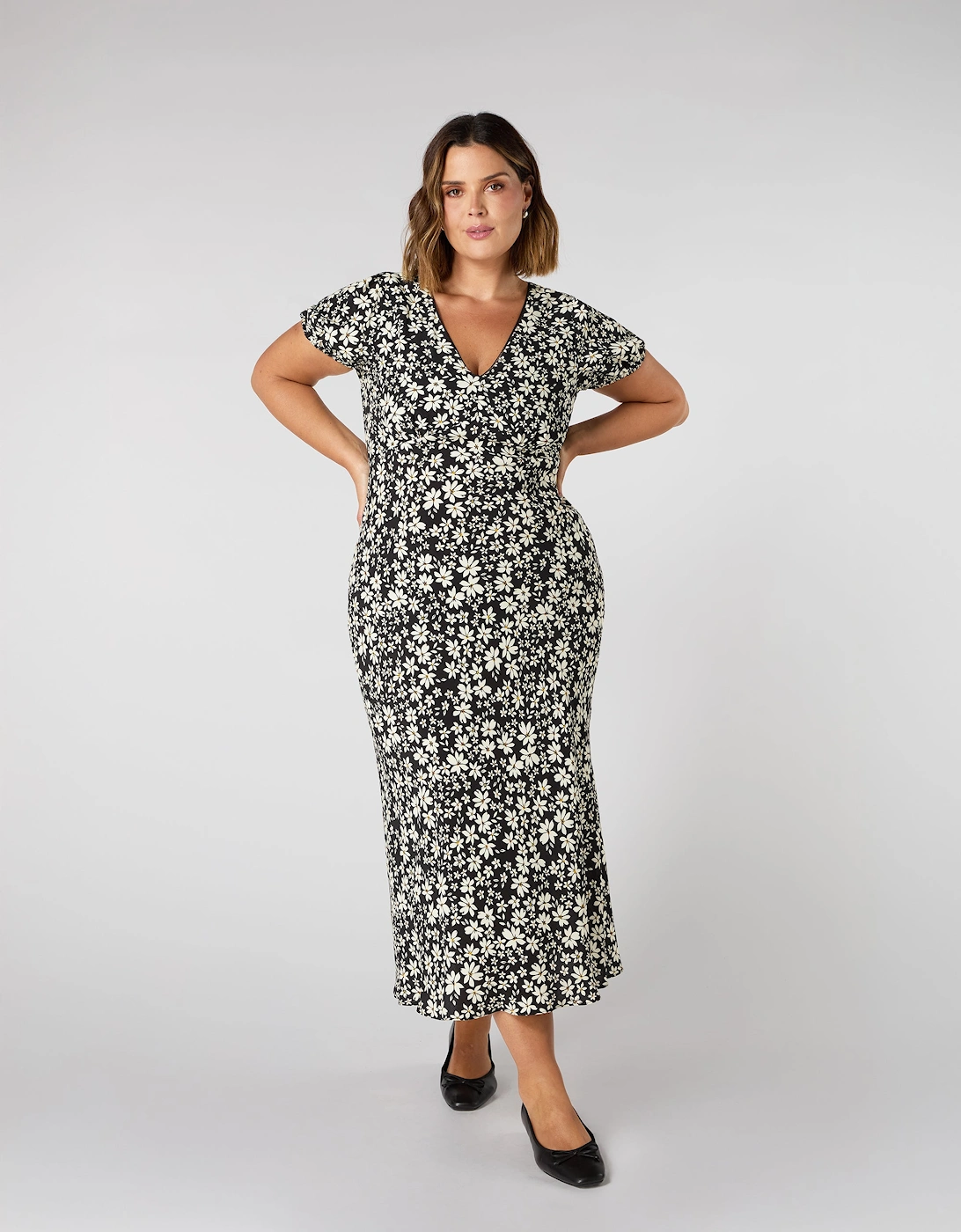 Black Floral Puff Sleeve Midi Dress