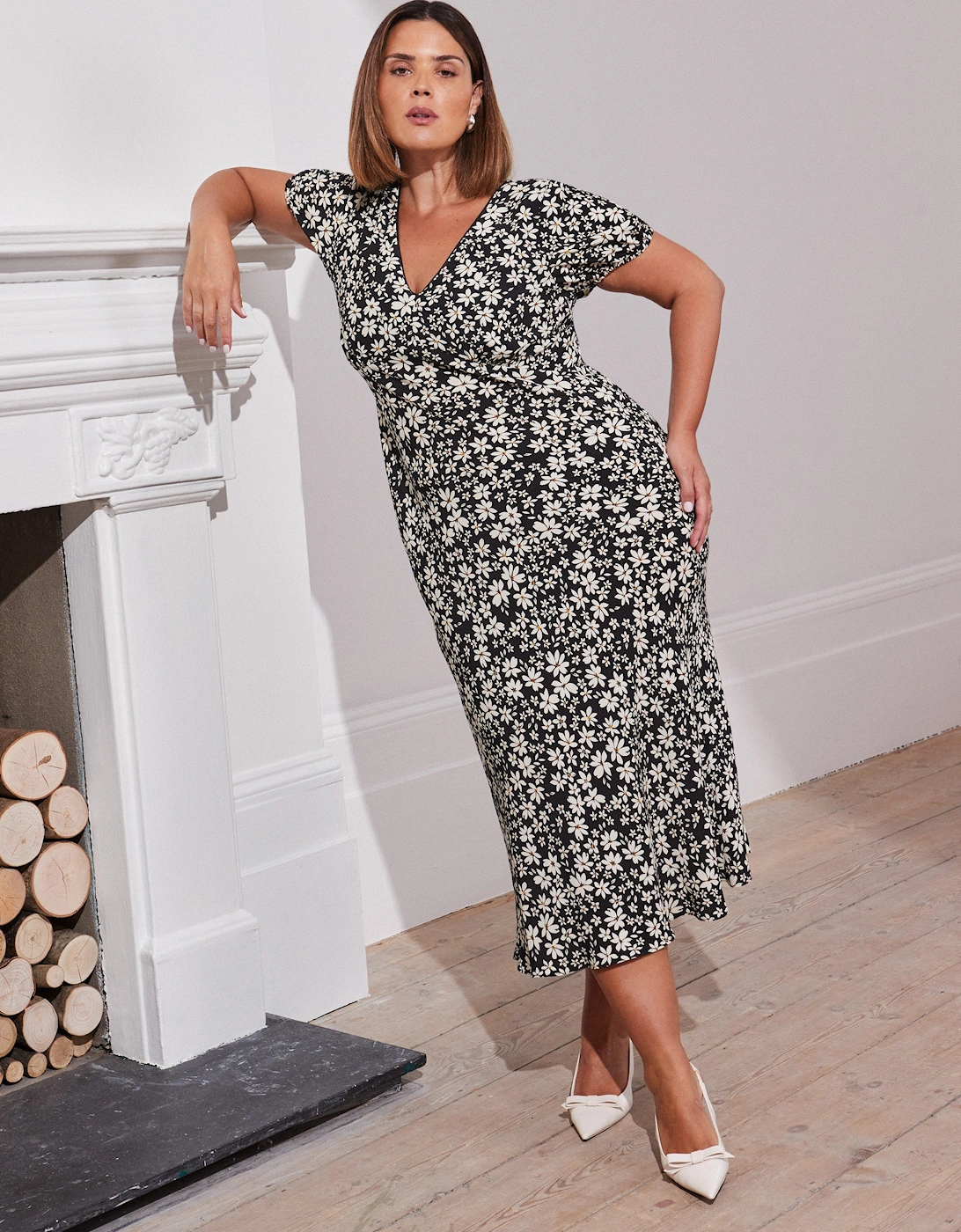 Black Floral Puff Sleeve Midi Dress