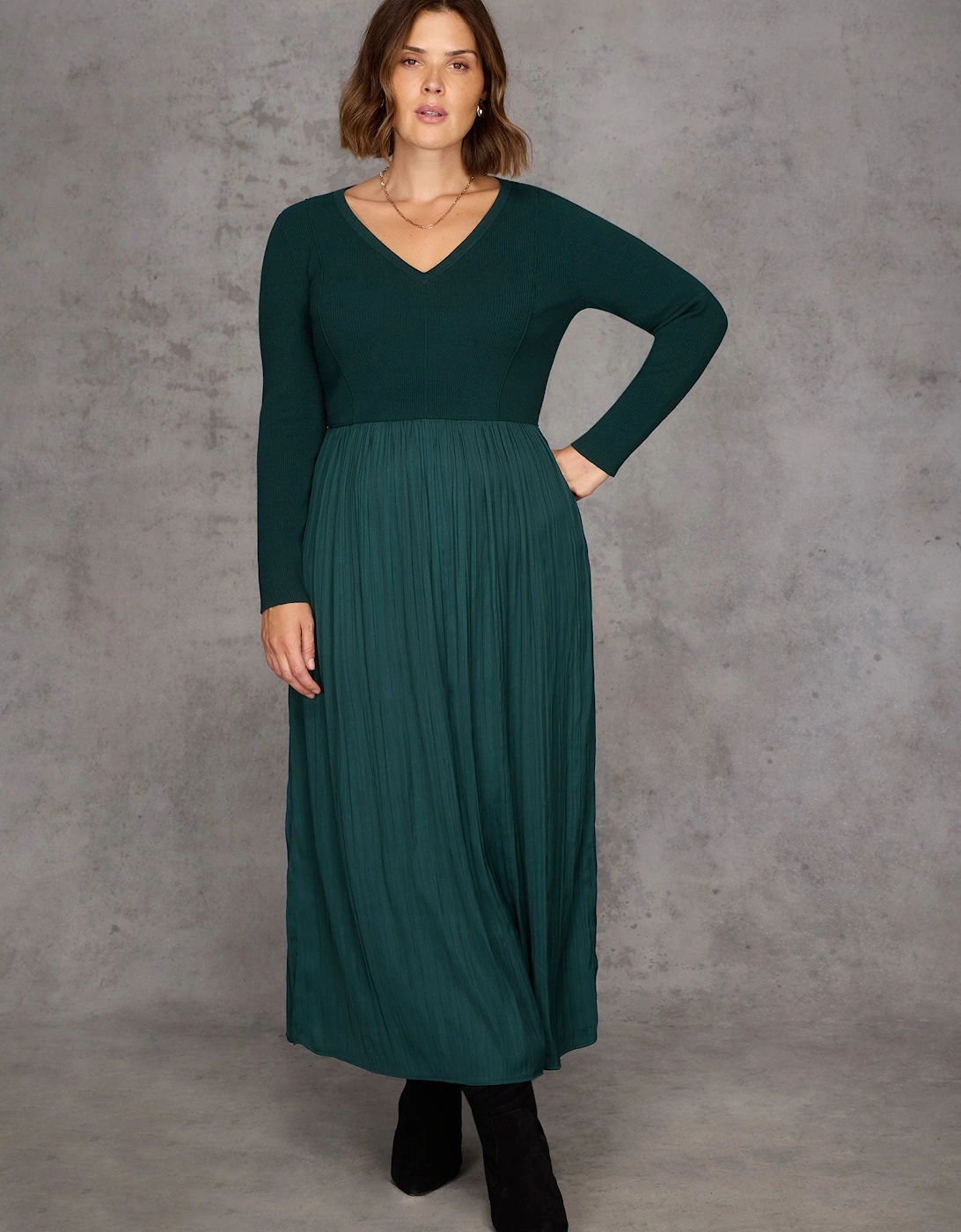 Green Knit Bodice Pleated Skirt Dress