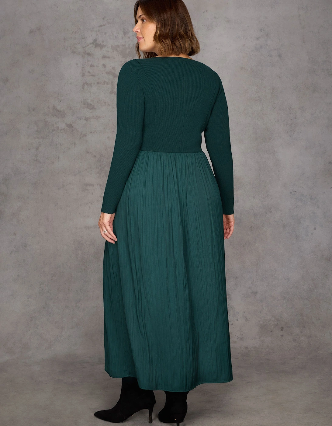 Green Knit Bodice Pleated Skirt Dress