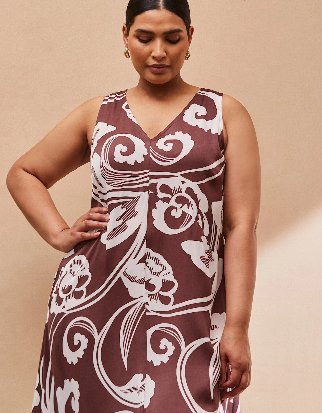 Chocolate Brown Paisley V Neck Maxi Swing Dress