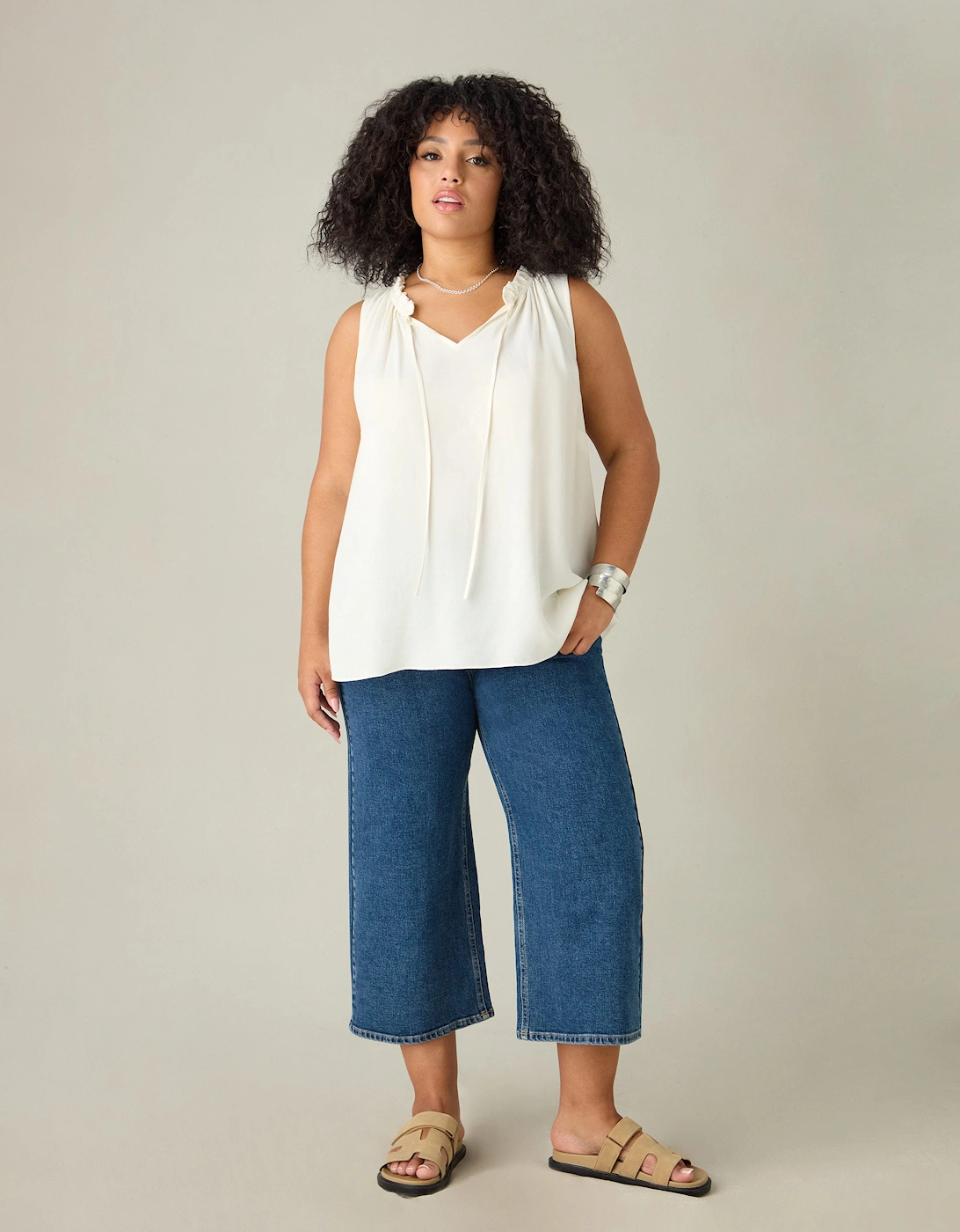 Live Unlimited London Live Unlimited London Women's Ivory Ruffle Neck Blouse - White