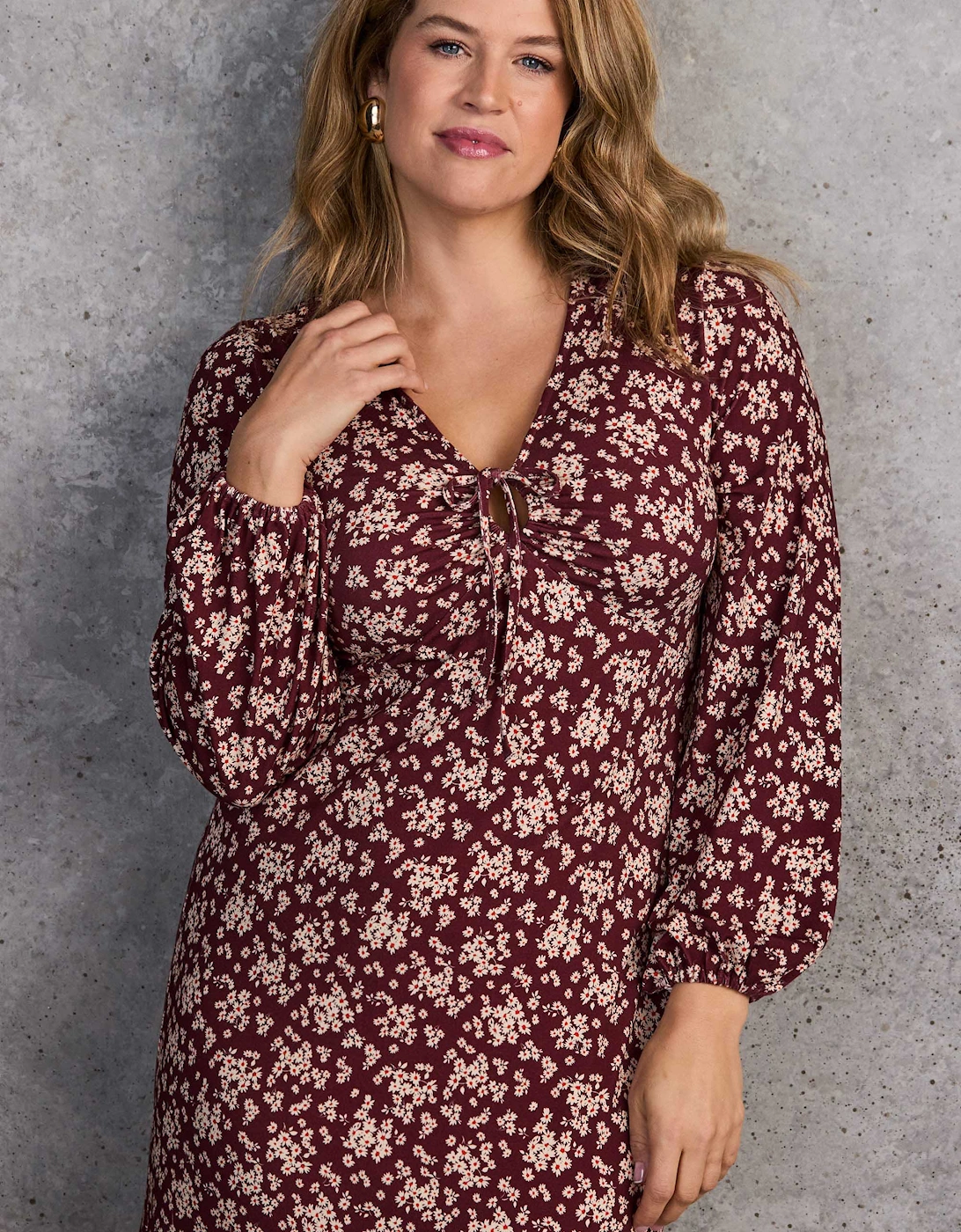 Red Ditsy Tie Keyhole Jersey Dress