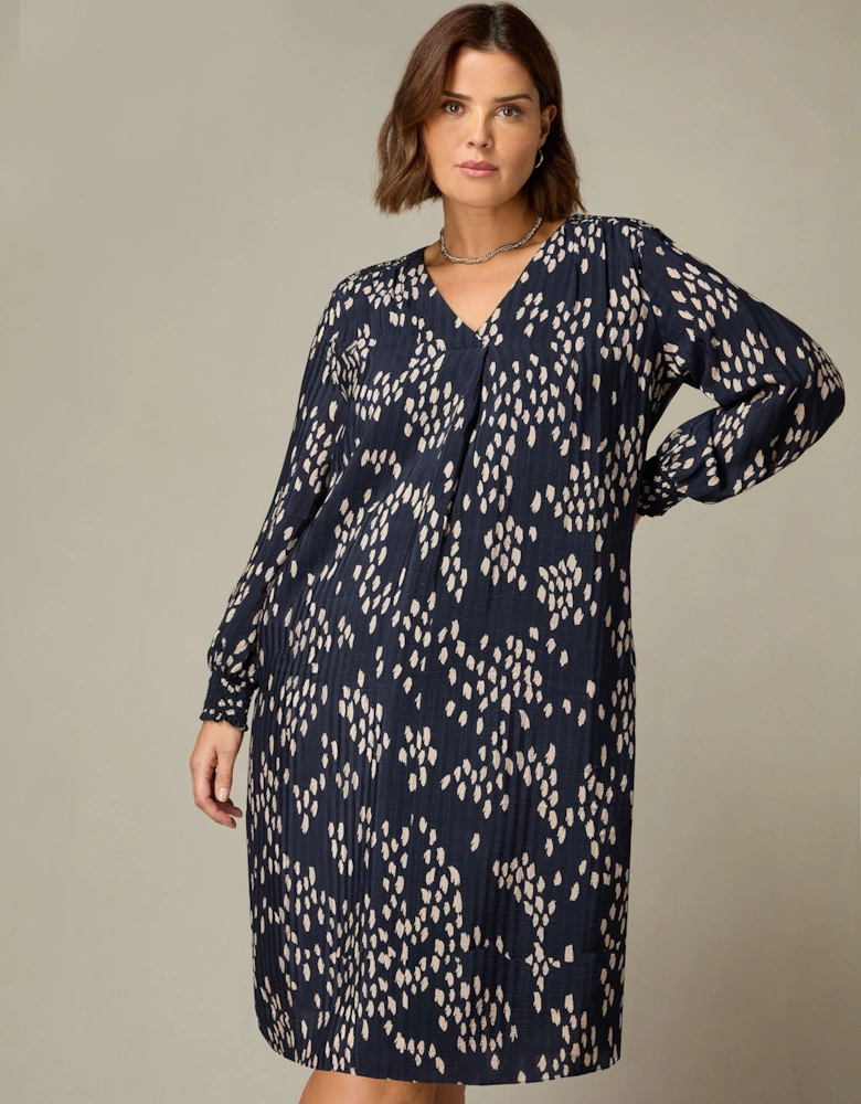 Stone Dash Print Pleat Front Chuck On Dress