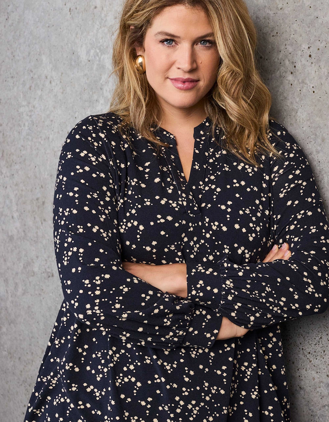 Petite Navy Ditsy Print Nehru Collar Tunic