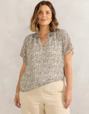 Thumbnail 1 of 4