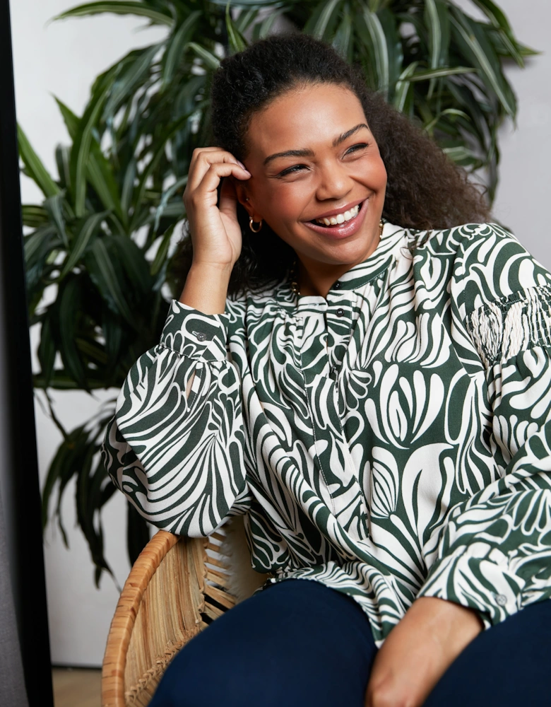 Green Abstract Print Shirred Shoulder Blouse