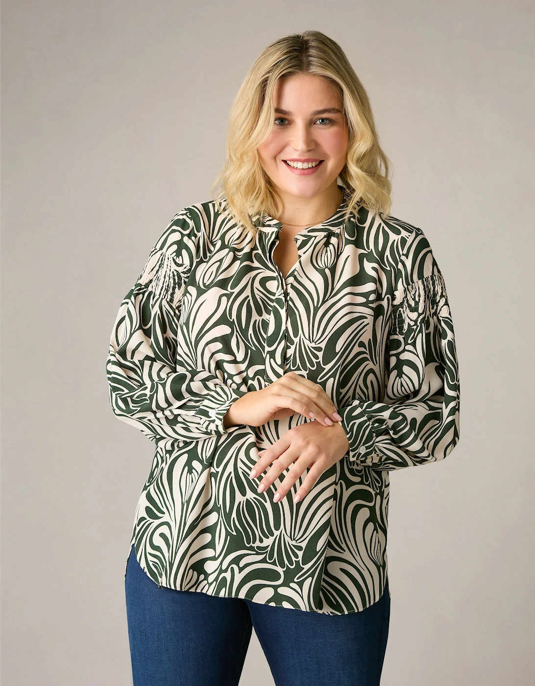Green Abstract Print Shirred Shoulder Blouse