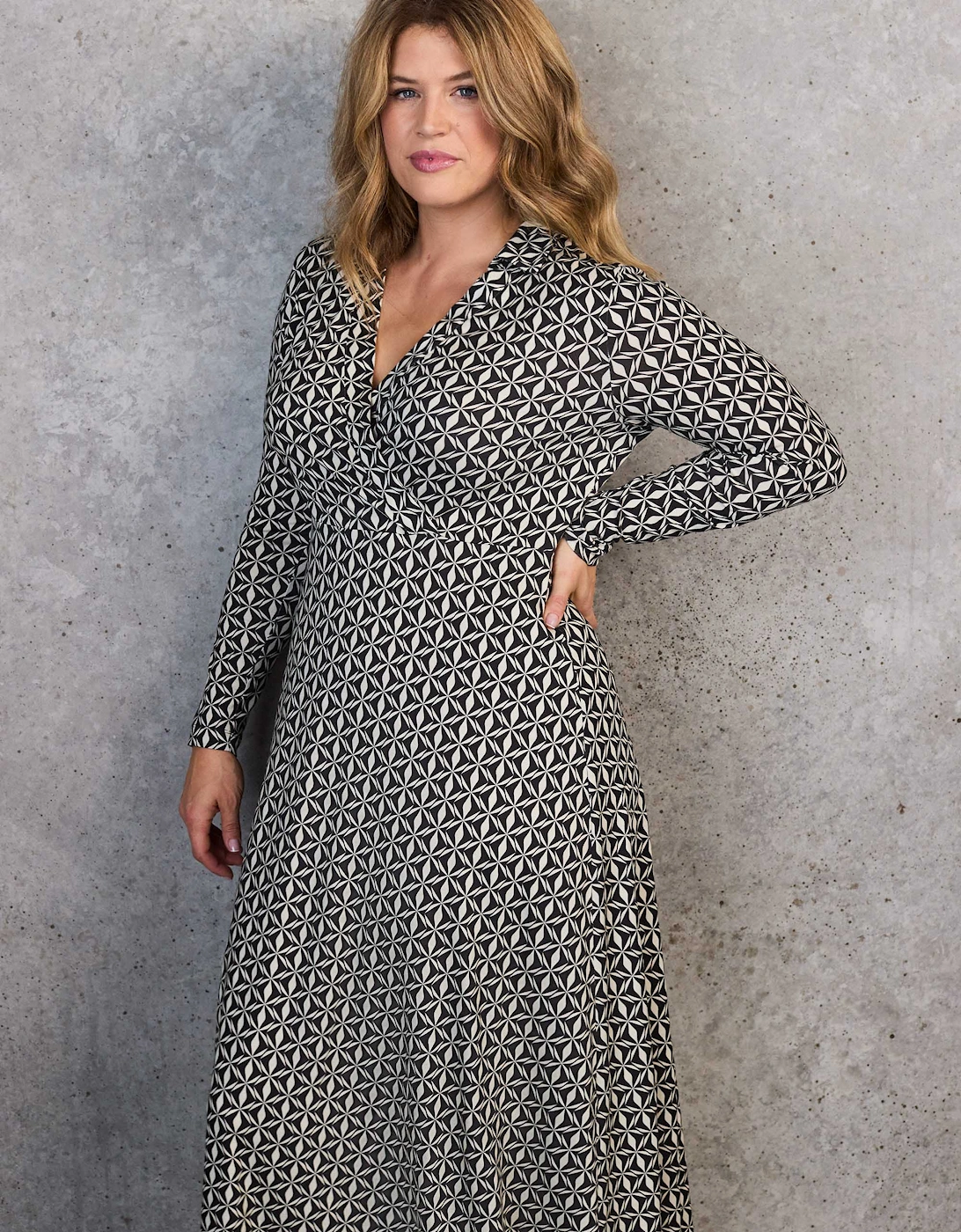 Black Geo Print Collar Wrap Jersey Dress