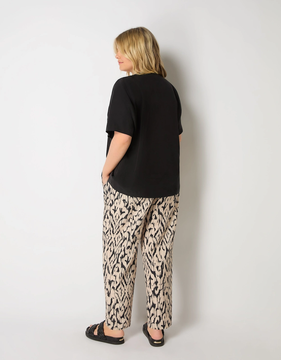 Charcoal Relaxed Pocket T-Shirt