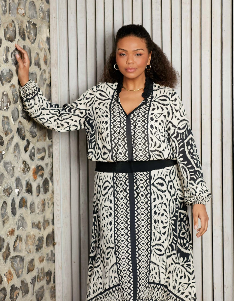 Mono Placement Print Hanky Hem Skirt