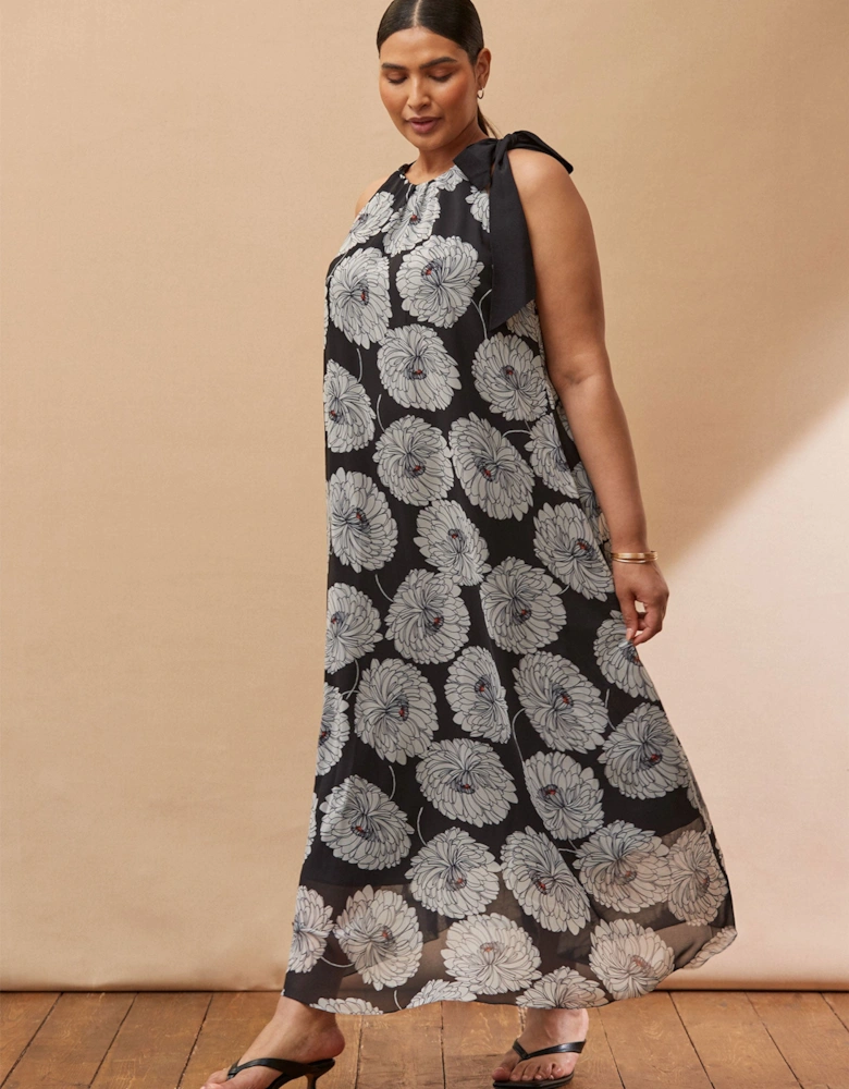 Floral Print Halter Neck Maxi Dress