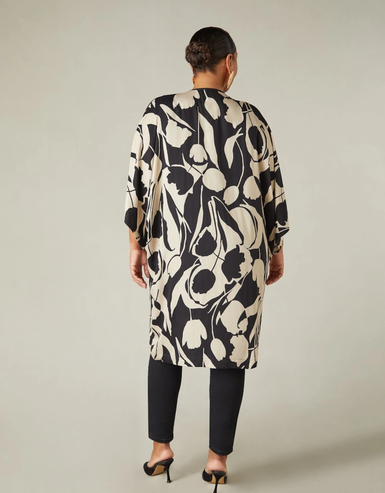 Mono Floral Print Kimono