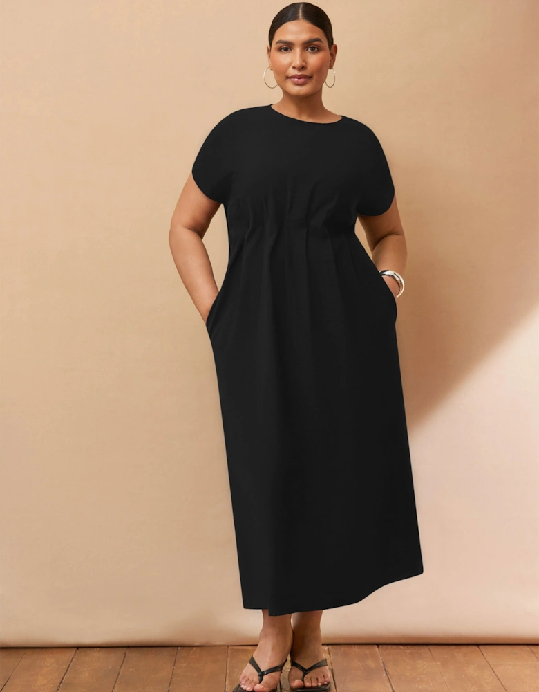 Black Short Sleeve Pleated Dress