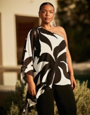 Black/White