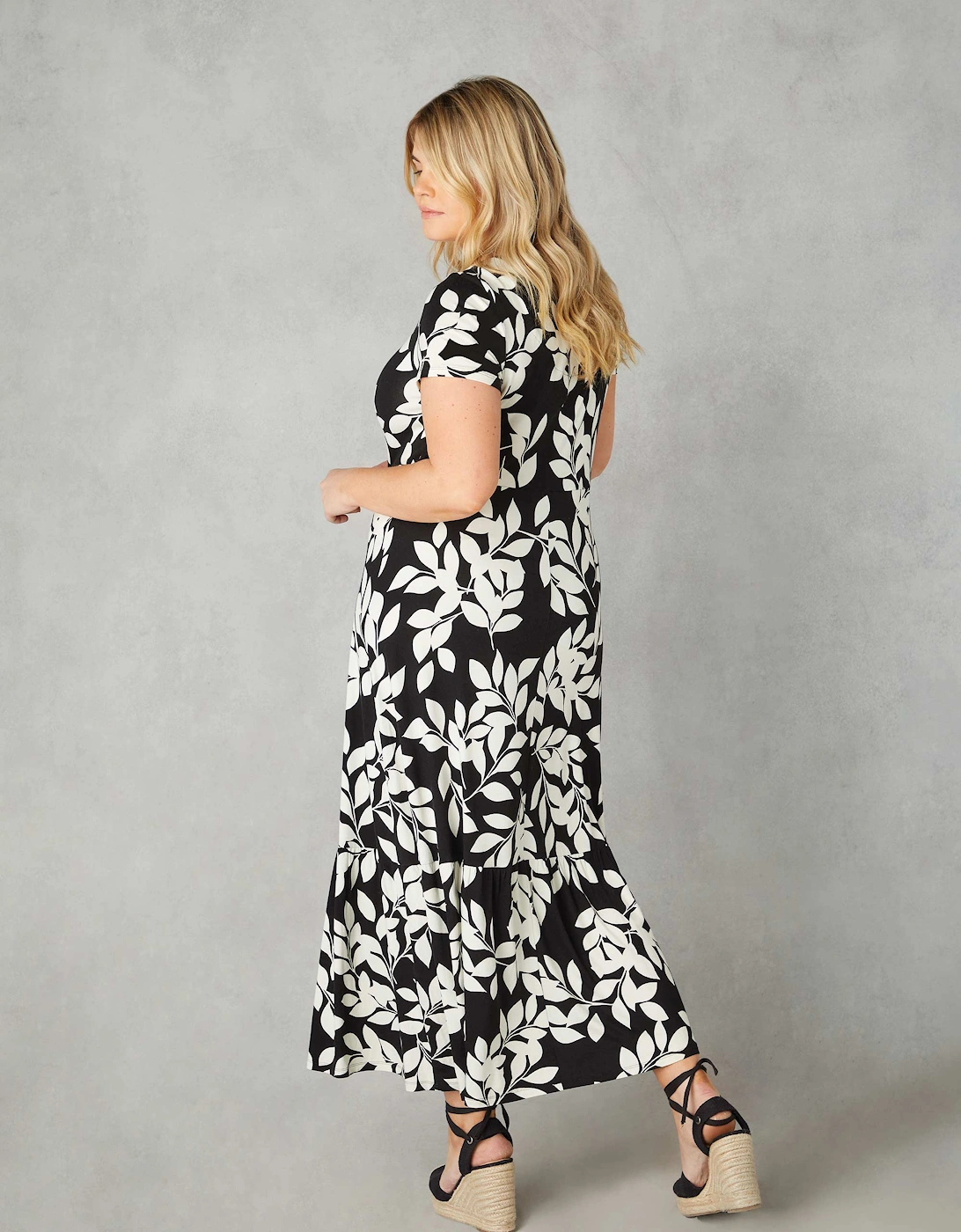 Mono Leaf Print Jersey Keyhole Maxi Dress