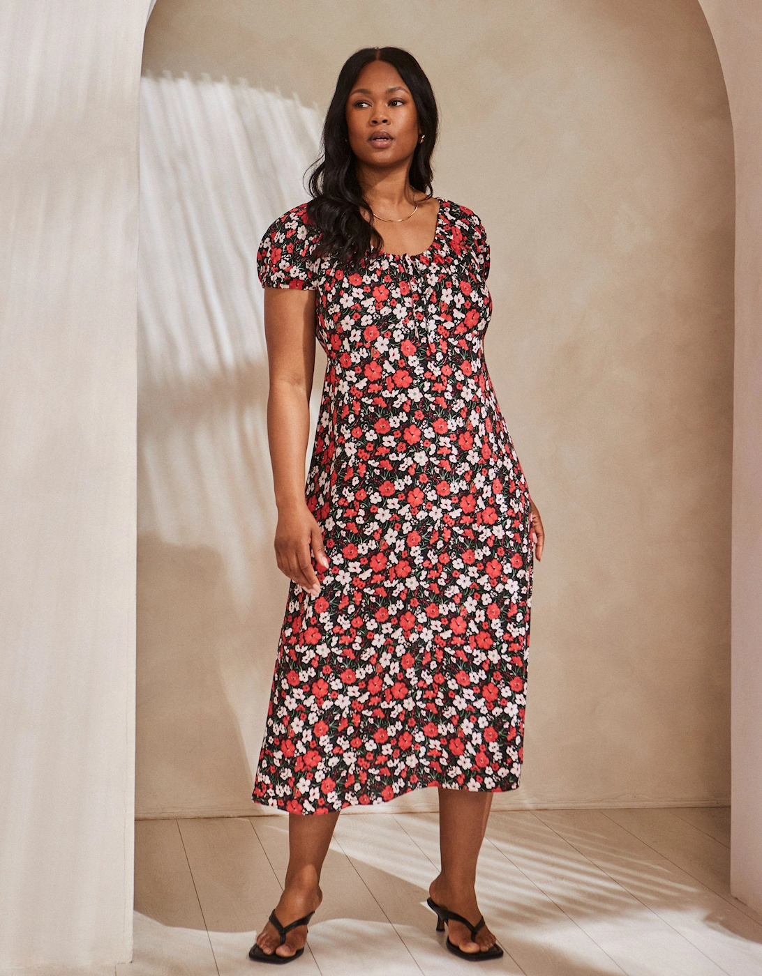 Live Unlimited London Live Unlimited London Women's Red Floral Gathered Neck Midi Dress