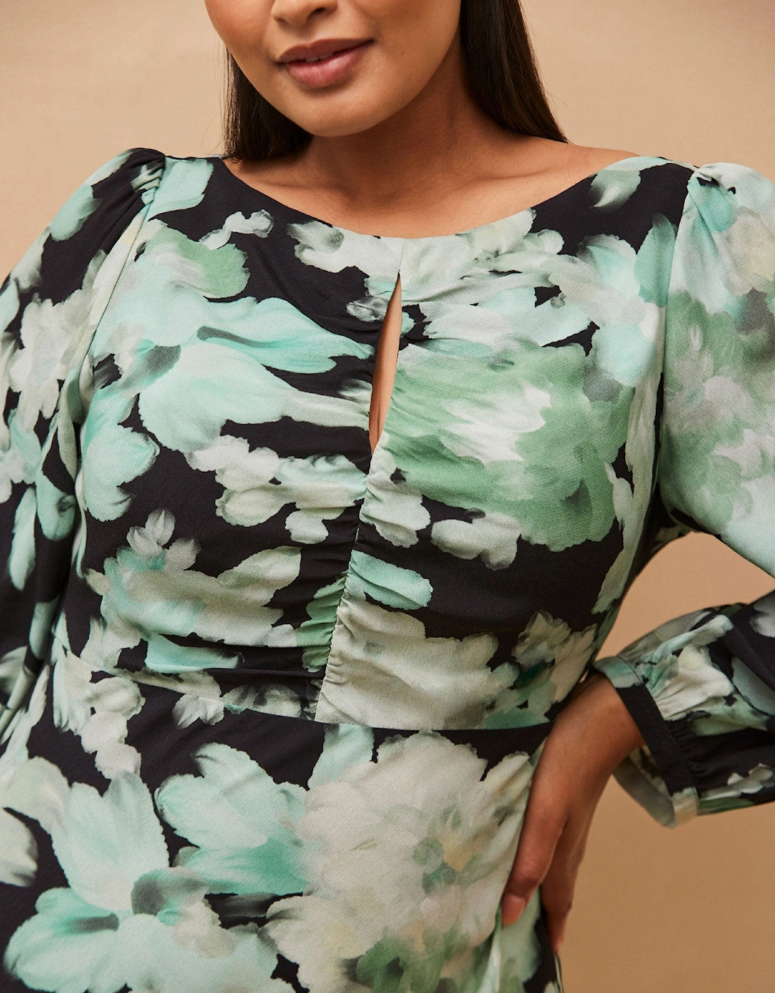 Green Floral Print Ruched Maxi Dress
