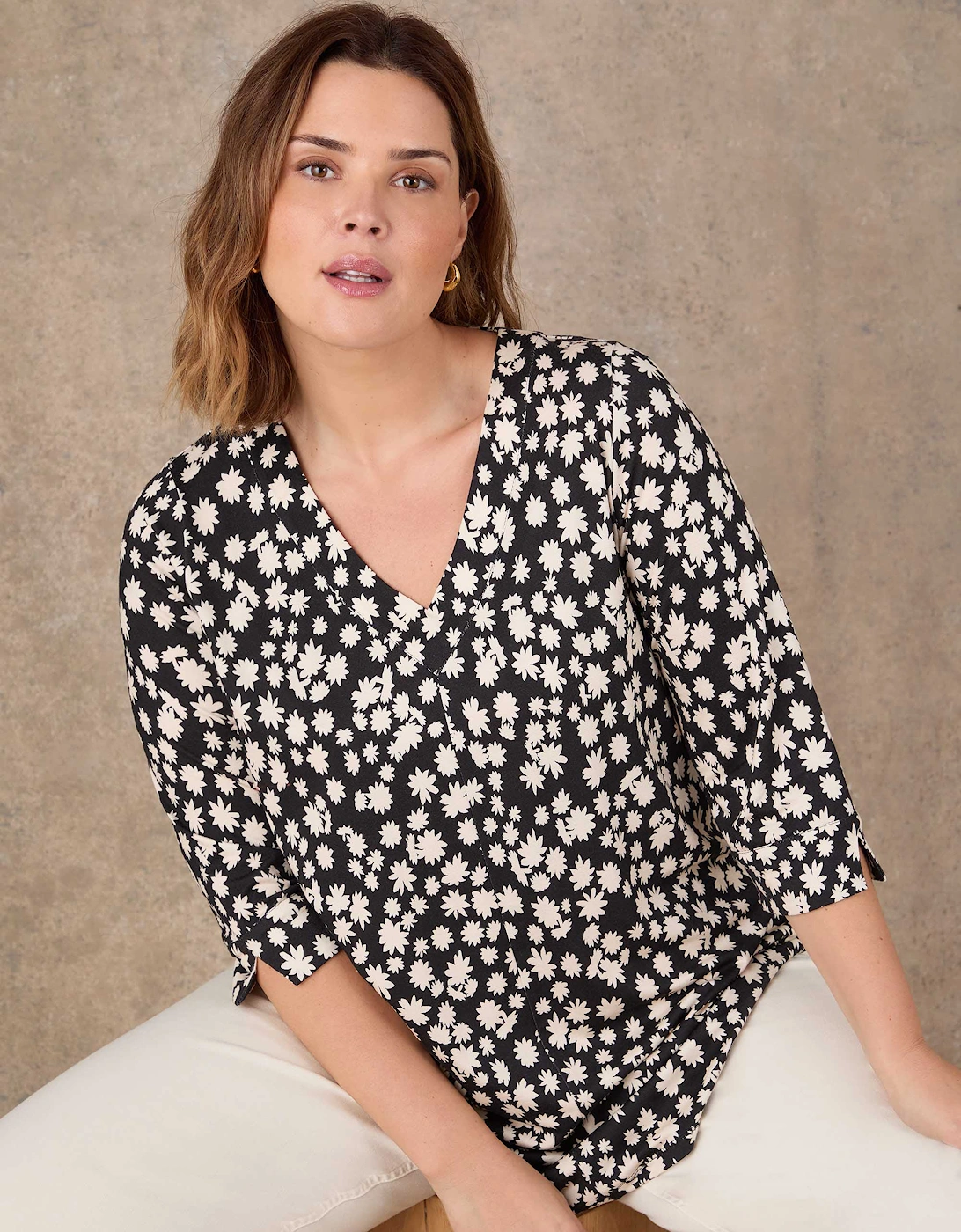 Petite Petite Black Ditsy Print Split Sleeve Tunic