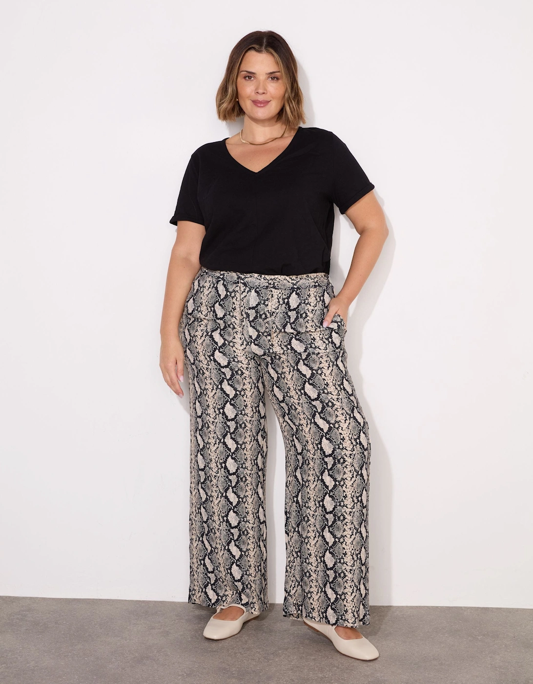 Snake Print Drawstring Wide Leg Trouser, 6 of 5