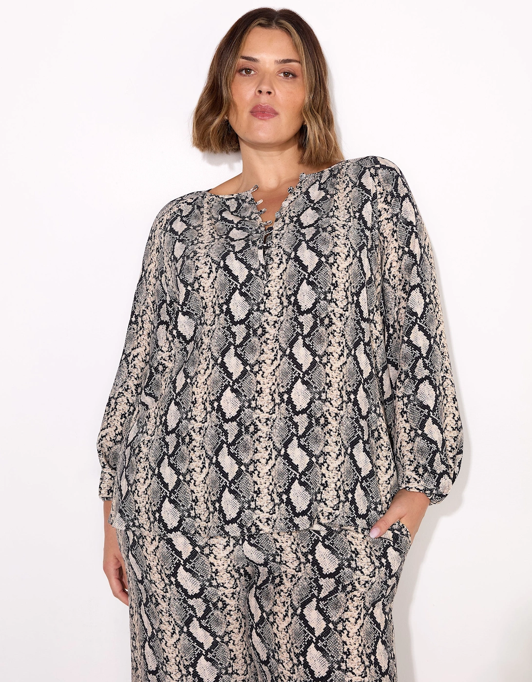 Snake Print Drawstring Wide Leg Trouser