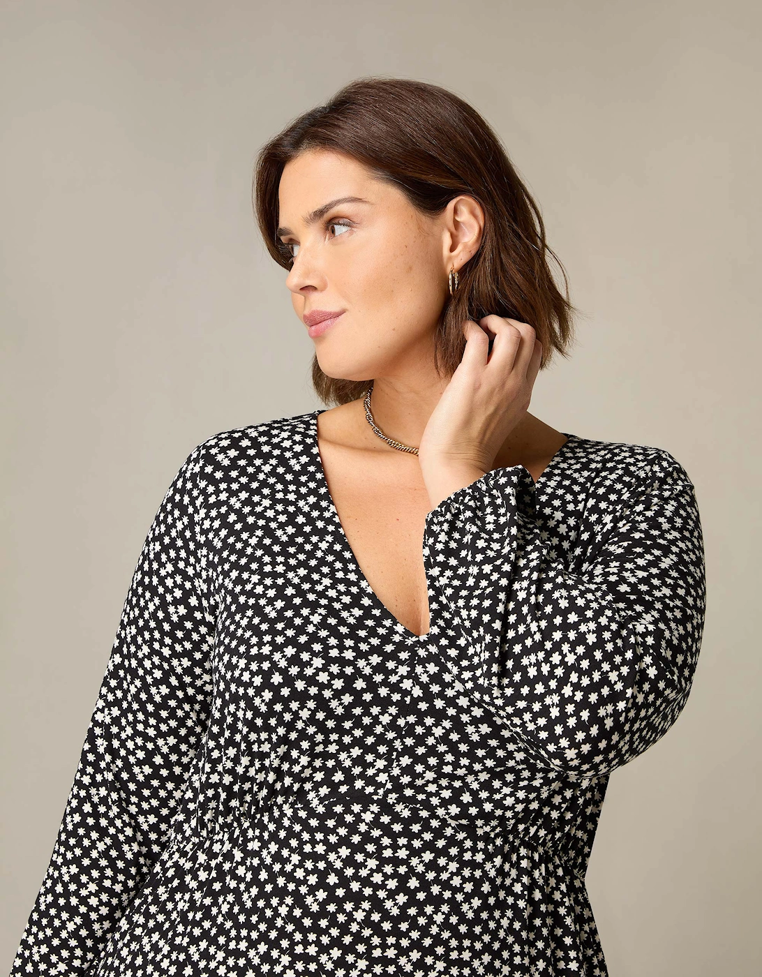 Mono Ditsy Print Jersey Gathered Waist Midi Dress