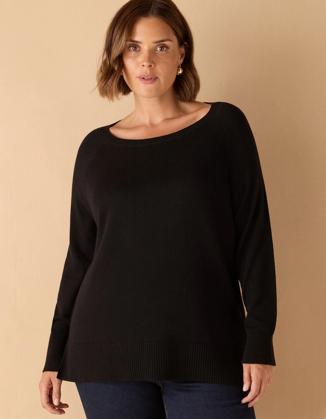 Black Round Neck Jumper