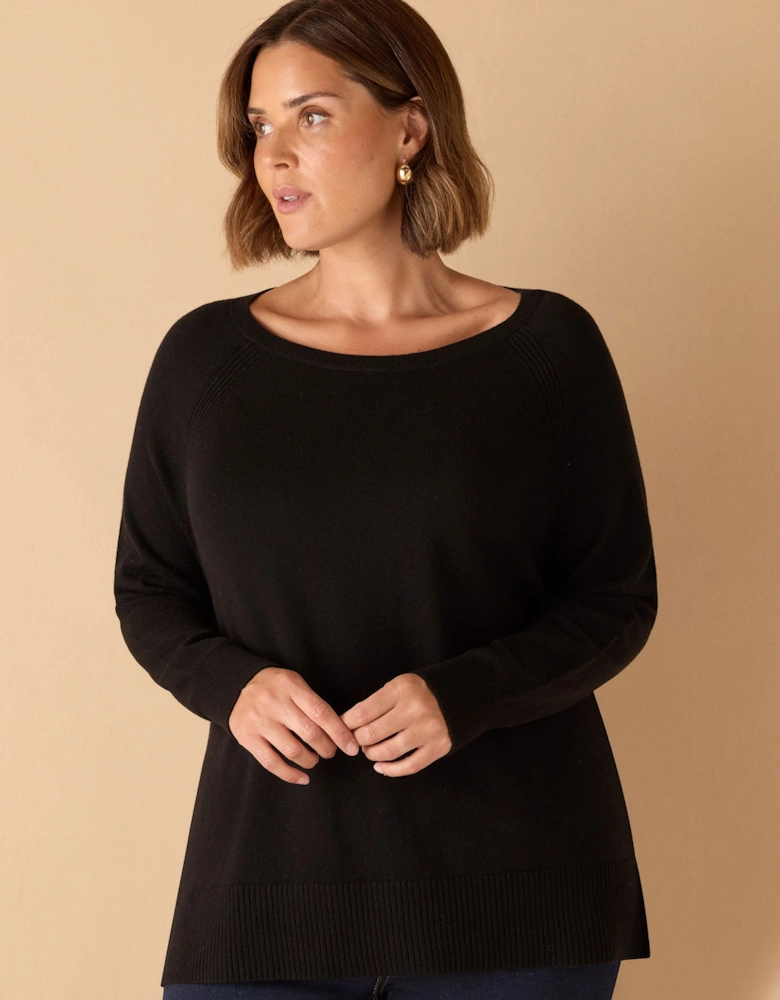 Black Round Neck Jumper