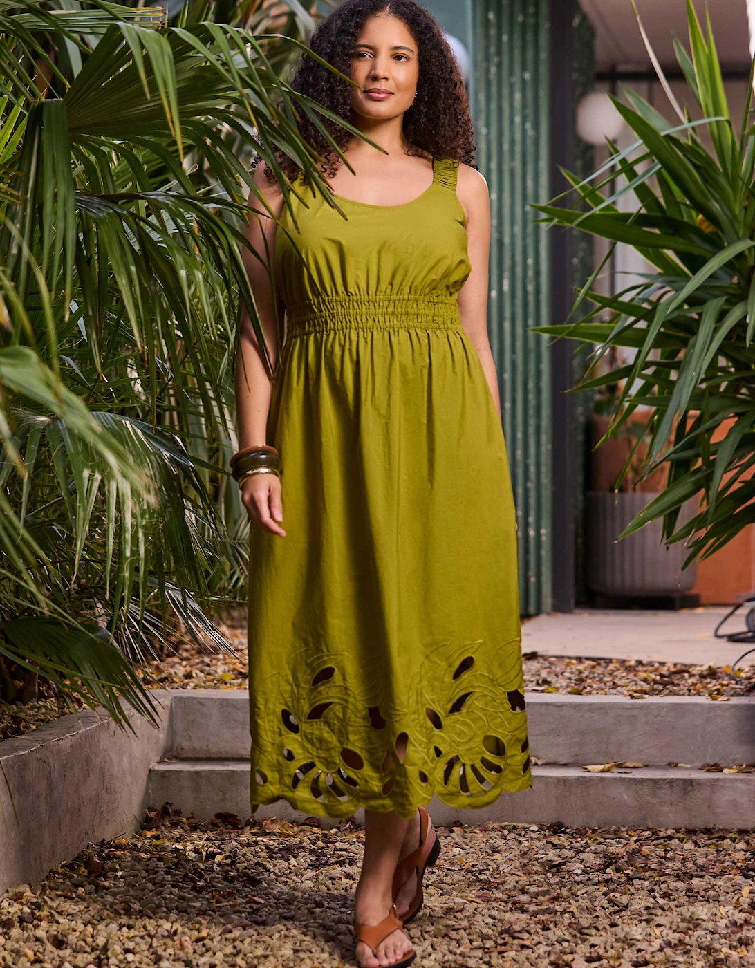 Live Unlimited London Live Unlimited London Women's Green Embroidered Cut-Out Midi Dress