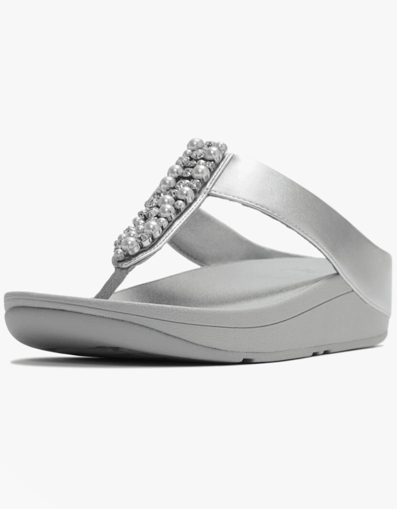 FINO PEARLS AND CRYSTAL Womens Toe-Post Sandals Silver