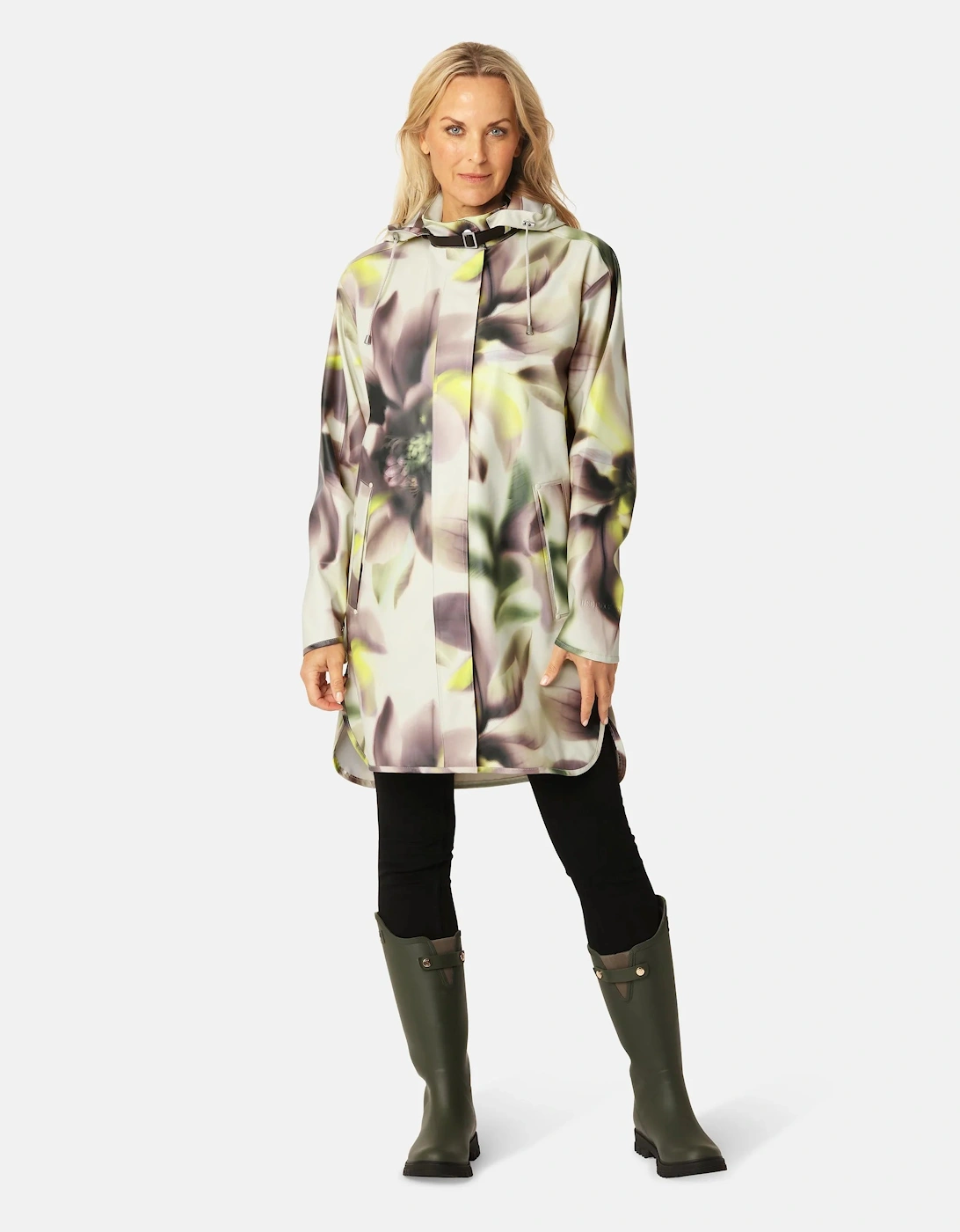 Ilse Jacobsen Women's Rain 51 in photoristic flower - Size: 16