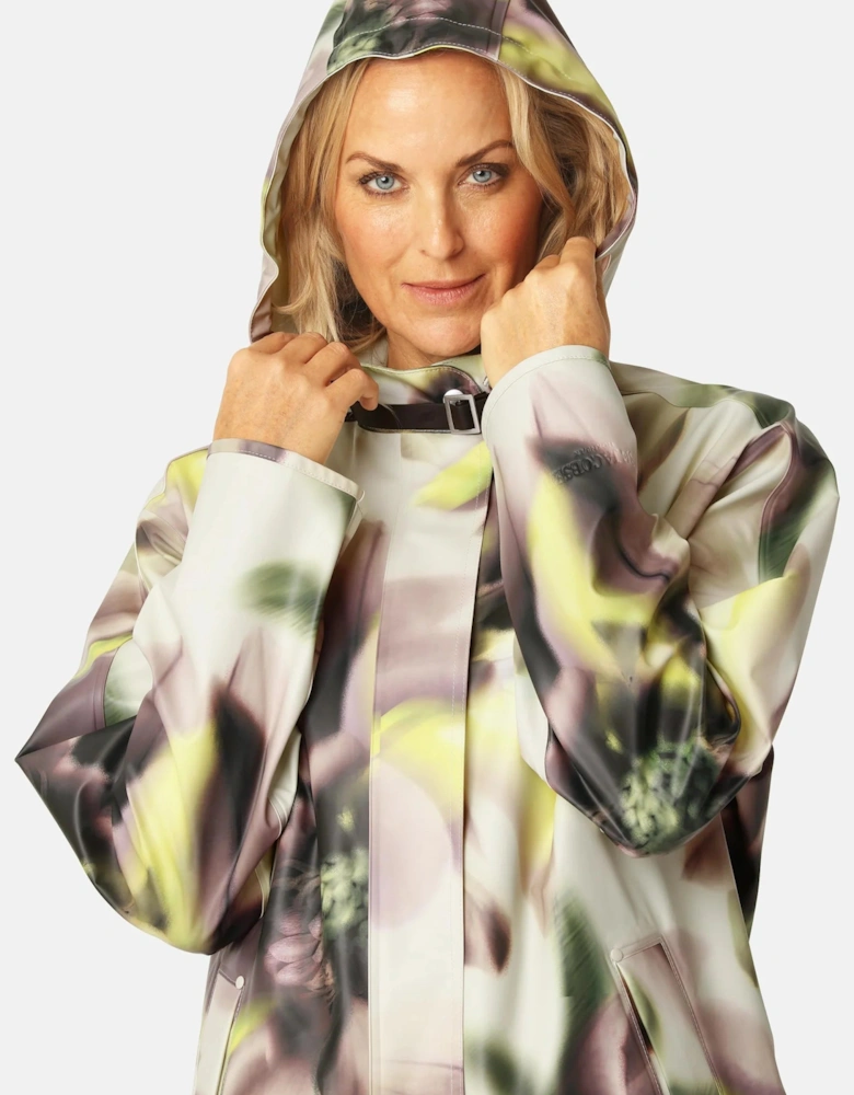 Rain 51 in photoristic flower