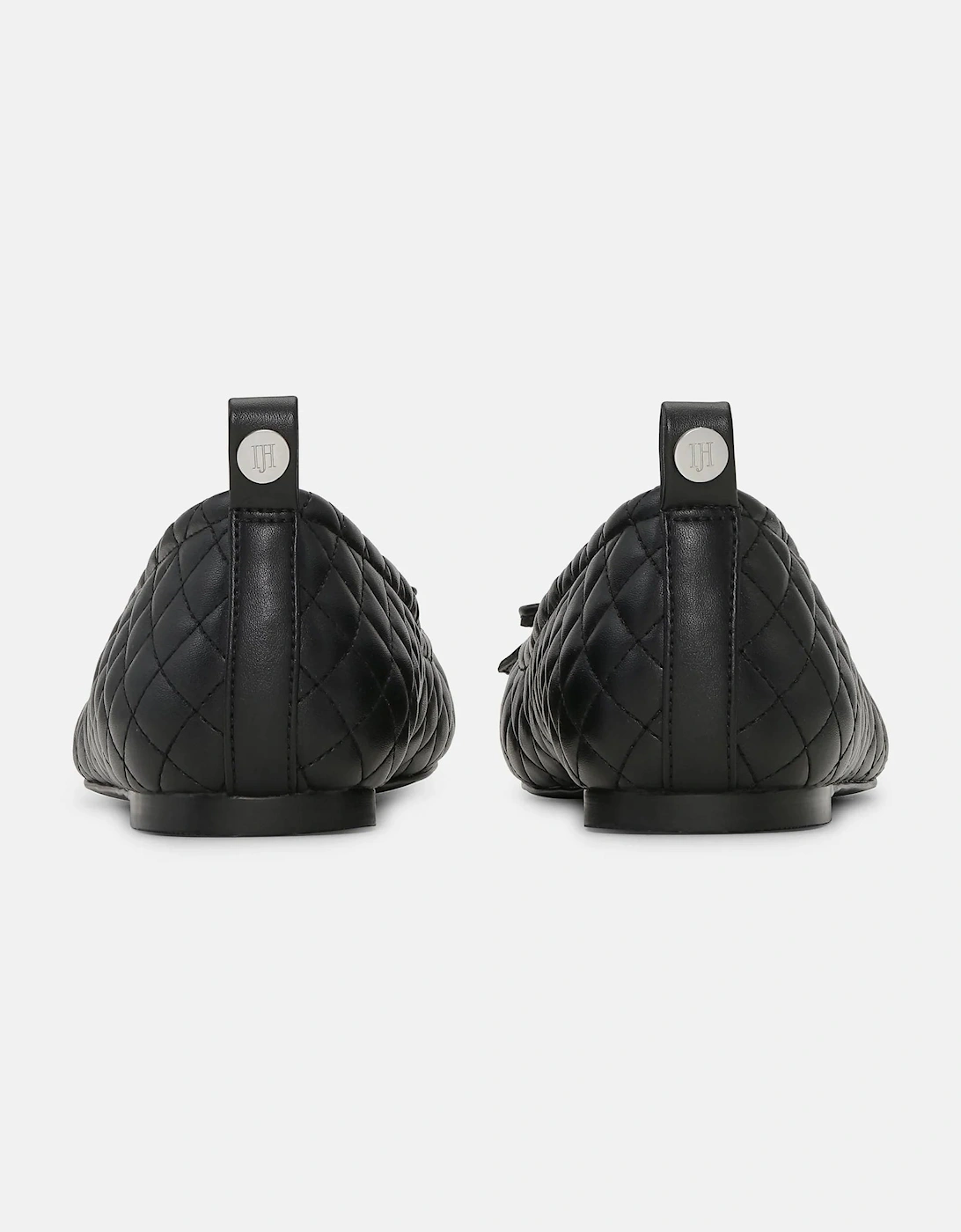 Quilted ballerina in black