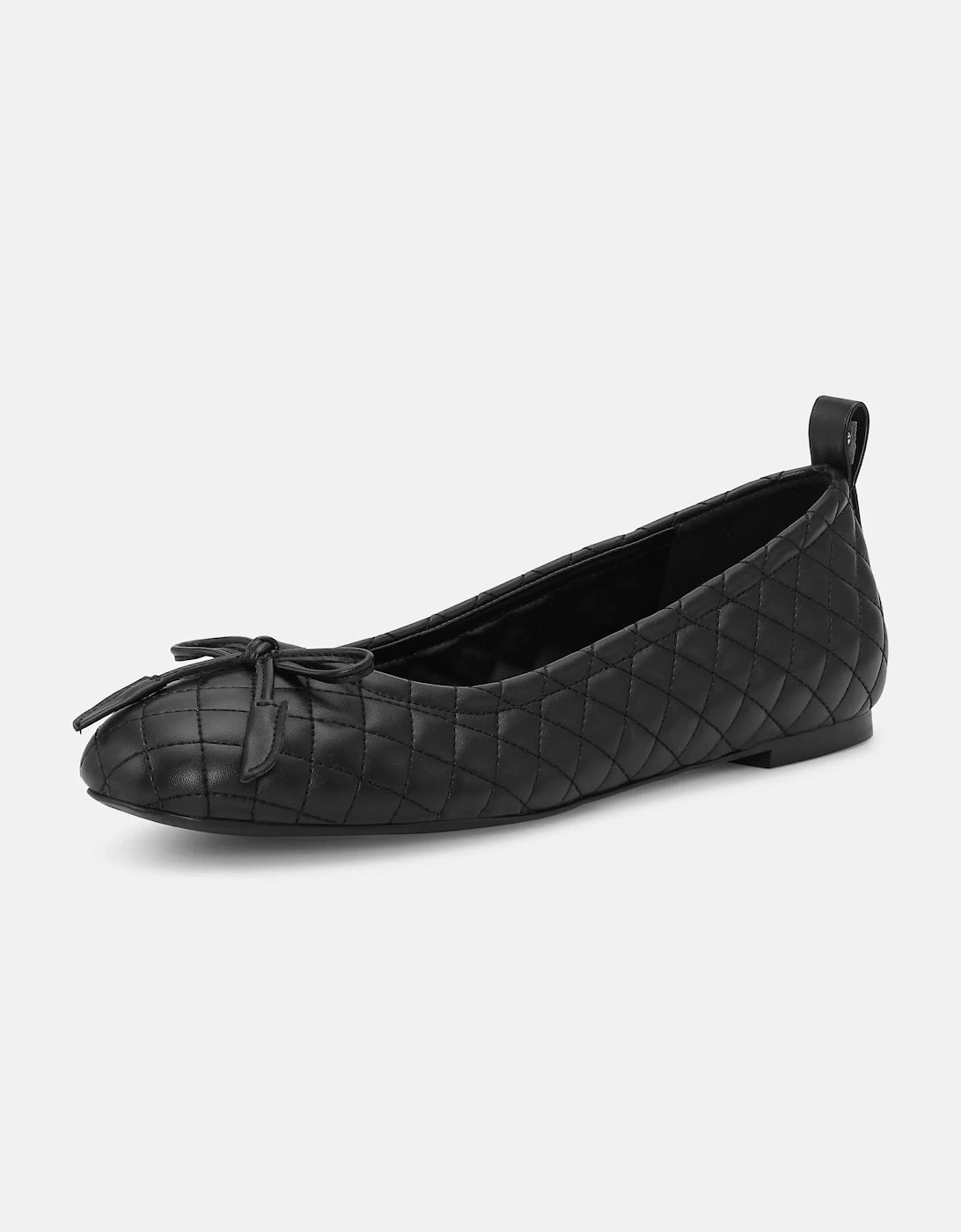 Quilted ballerina in black