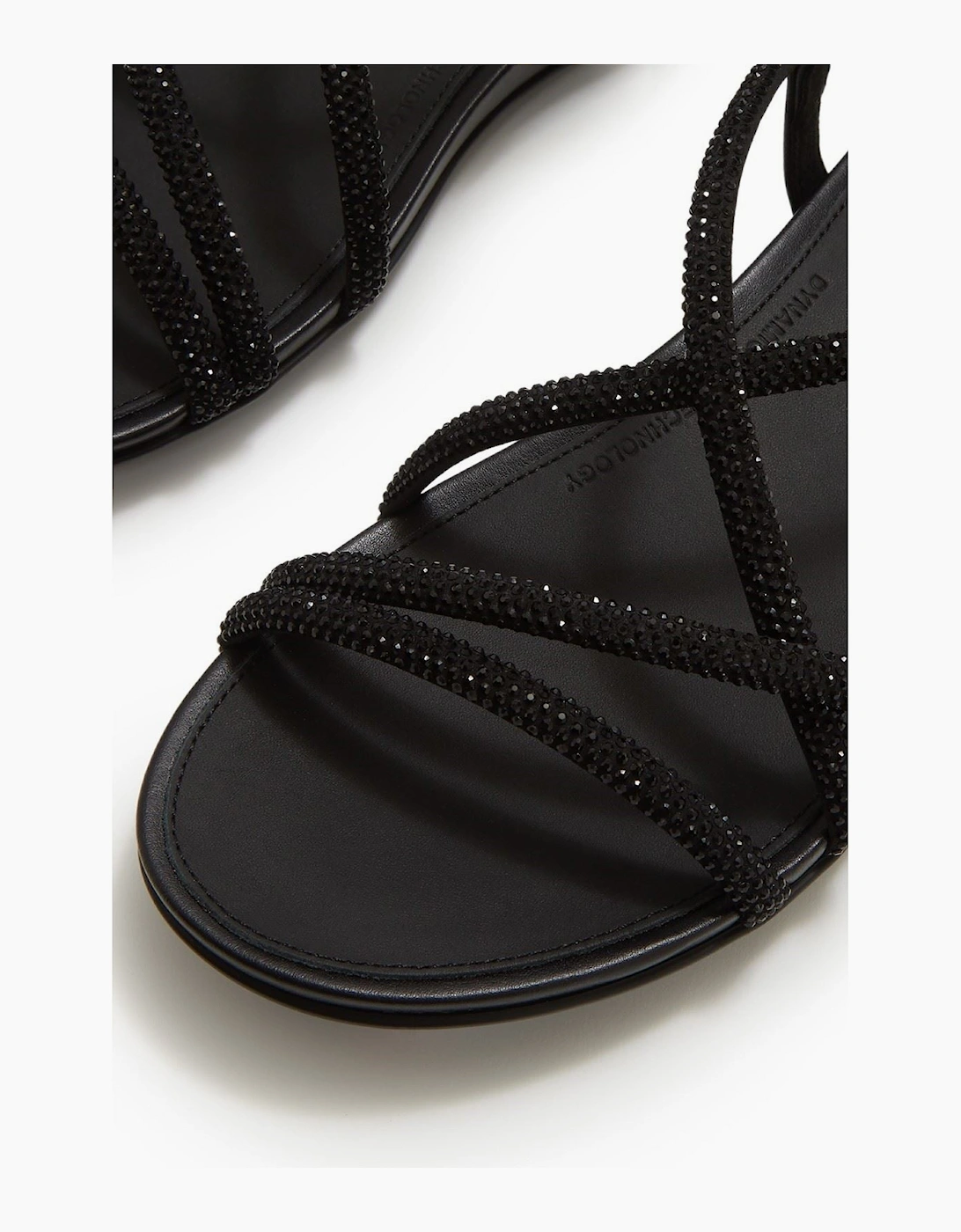 Fino Toe-Post Leather Women's All Black Sandals