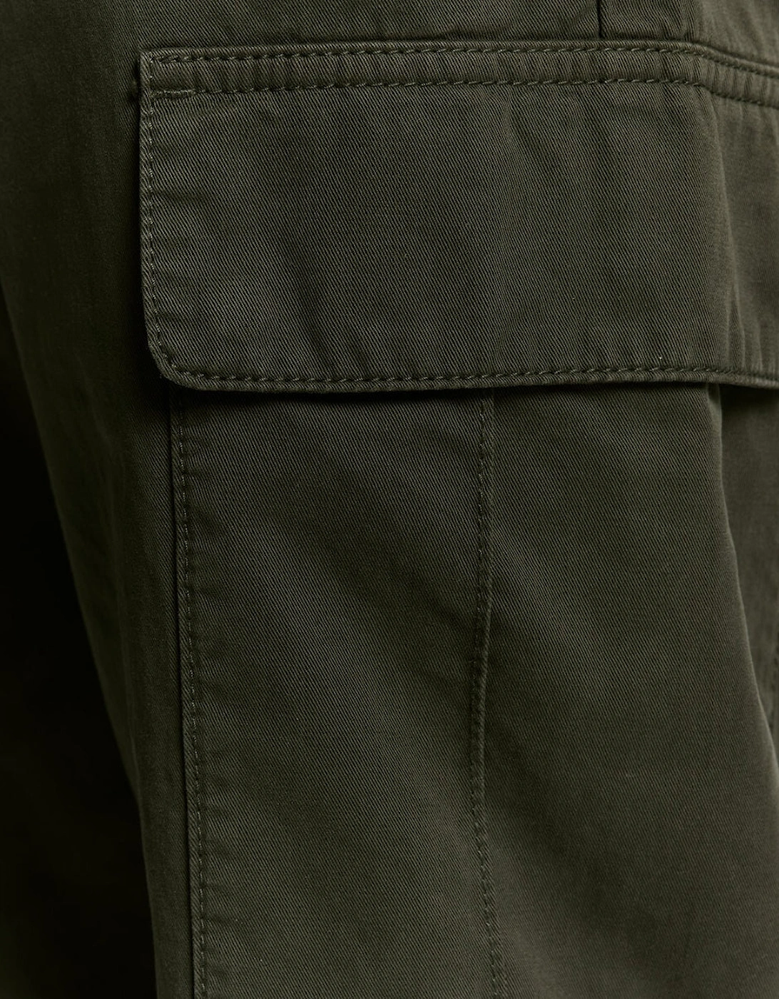 Lyle & Scott Regular Fit Cargo Pocket Trousers - Olive