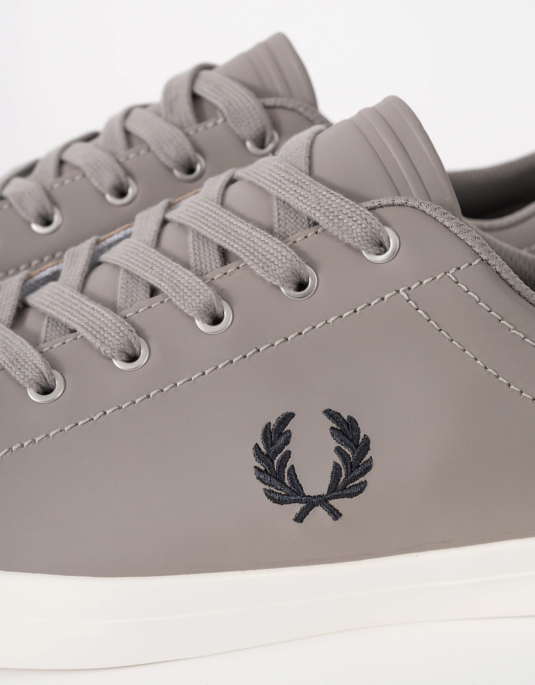 Mens Baseline Leather Trainers - Cloudburst 119