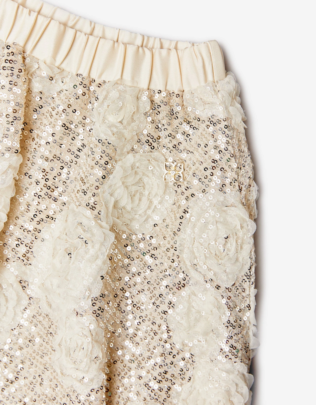 BCBGMAXAZRIA Girls 3D Flower Sequin Skirt in Grey