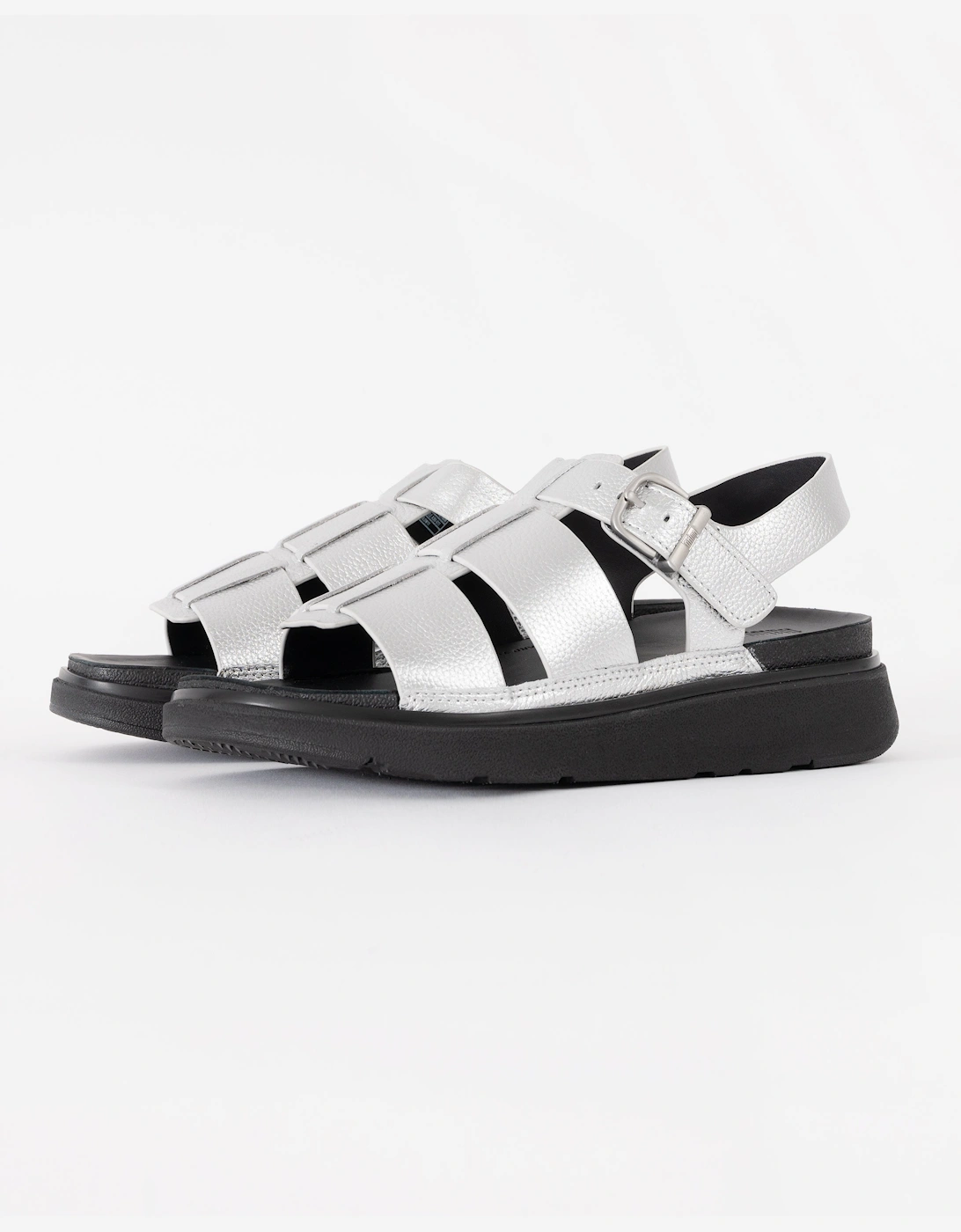 Fitflop Women's White Gen-Ff Tumbled-Leather Fisherman Sandals - Silver 011 - Size: 6