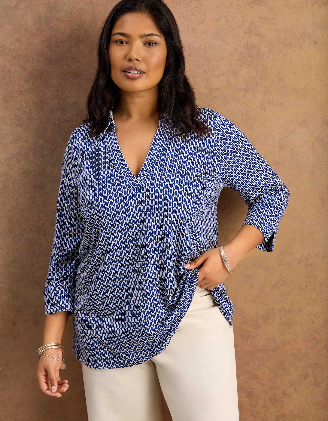 Blue Geo Print 3/4 Sleeve Collared V-Neck Jersey Top