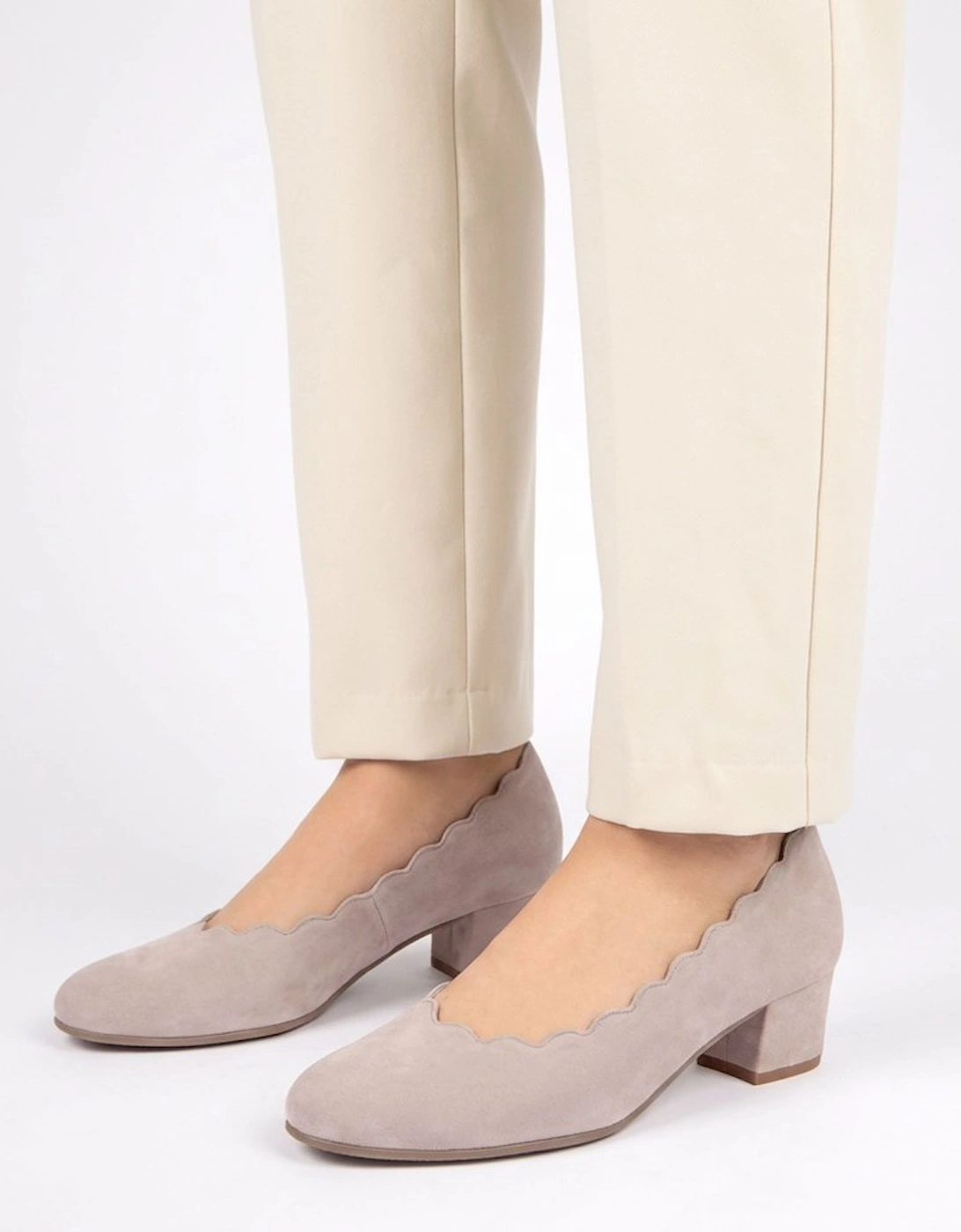 Gigi Womens Court Shoes